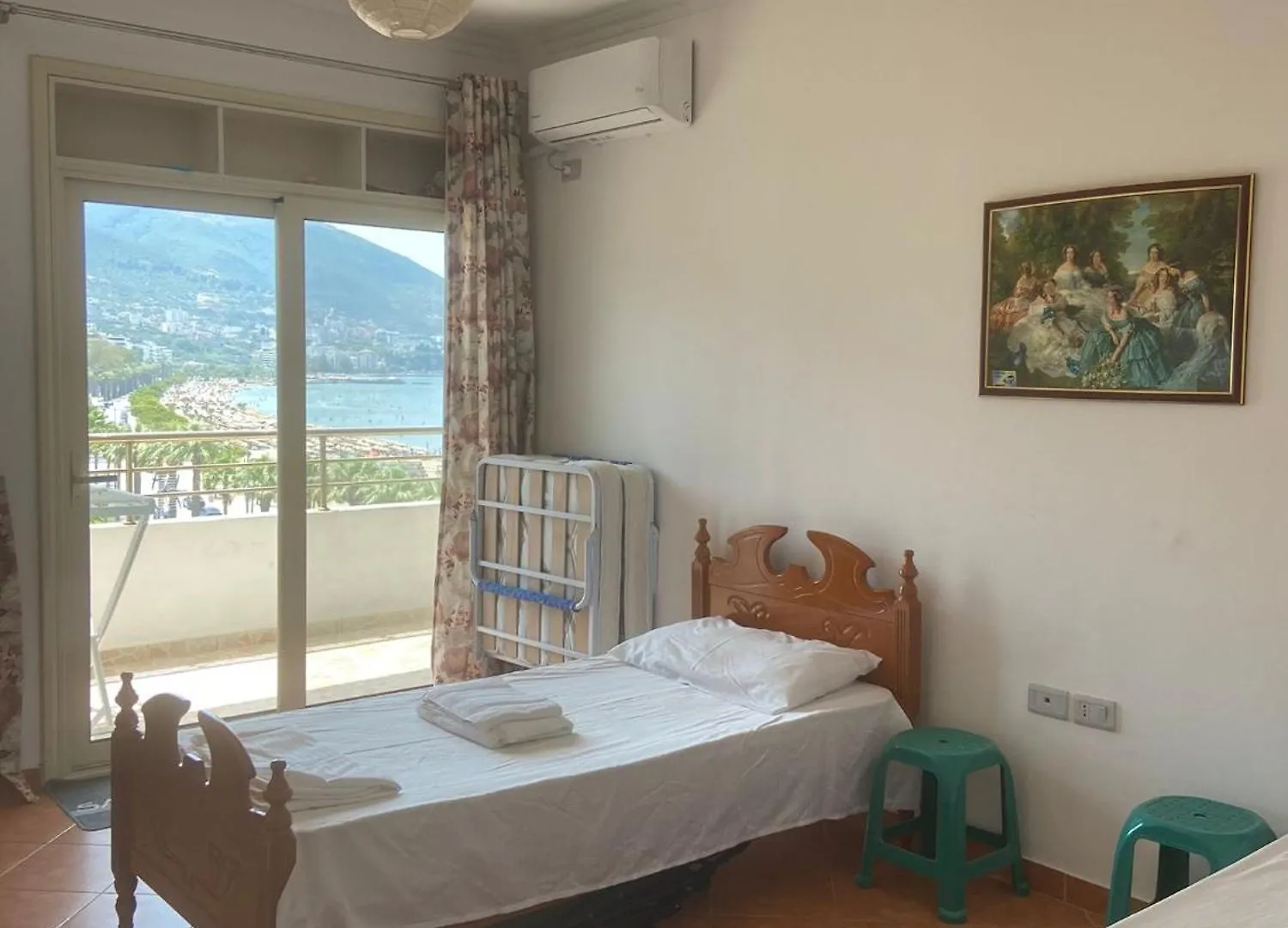 Tie Vlore Beachside Apartment Albanien